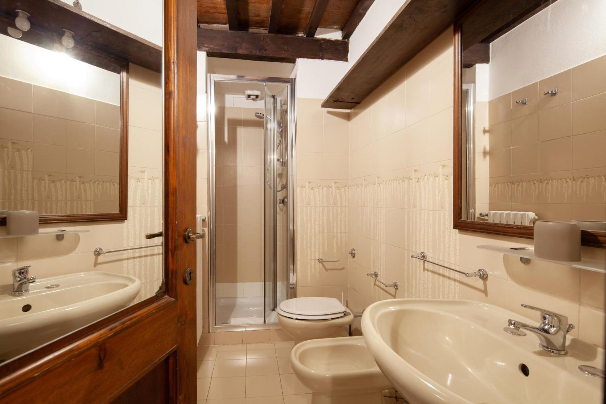 Aurora'S, Renaissance Suite, Historic Apartment, Pivot Location, Few Walks From All, Ac Bedroom Florence Exterior photo